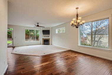 Yeni çağdaş dairenin boş alanı. Modern ev 