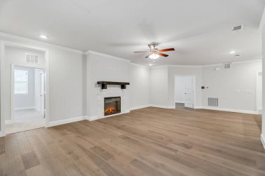 Yeni çağdaş dairenin boş alanı. Modern ev 