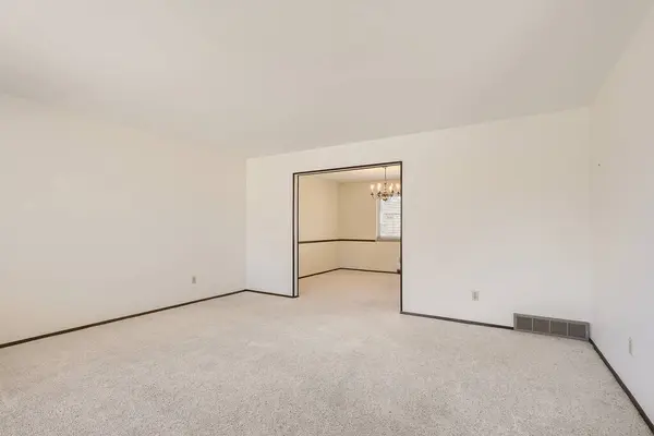 Moderno Completamente Blanco Interior Sin Amueblar Casa Lujo Estados Unidos —  Fotos de Stock