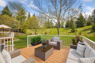 Arka bahçede. Özel evin güzel avlusu. 3d oluşturma