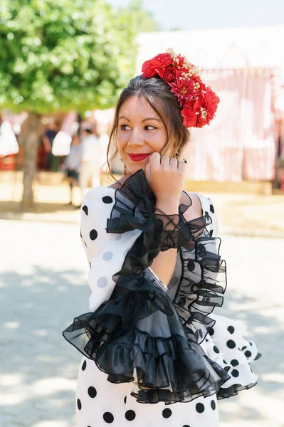 Beautiful Woman Wearing White Flamenco Dress Black Dots Detail Traditional — Stock Photo, Image