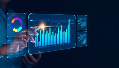 KPI anahtar performans göstergesi iş teknolojisi kavramı. İşletme yöneticileri planlanan hedeflere karşı başarıyı ölçmek ve iş süreci verimliliğini artırmak için iş haberleri metriklerini kullanıyorlar.