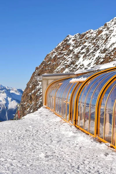 Hochgurgl Tirol Österreich Januar 2023 Schöner Sonniger Schneebedeckter Bergblick Vor — Stockfoto