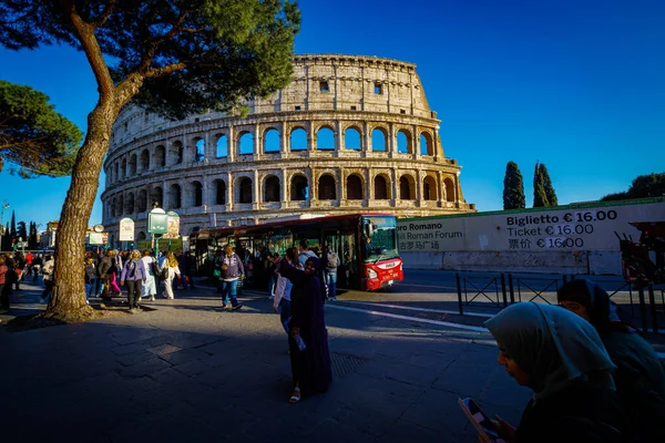 Coliseu Grande Estrutura Império Romano — Fotografia de Stock