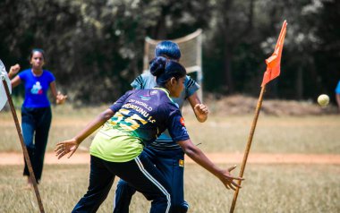 Orlando Pried, ABD-4 Mart 2018: festival sırasında plajda basketbol oynayan kimliği belirsiz kişiler