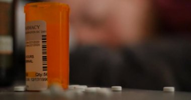 4K Uyuşturucu Bağımlısı Taciz Reçeteli Uyuşturucu