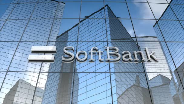 Červenec 2017 Pouze Redakční Použití Logo Softbank Prosklené Budově — Stock video