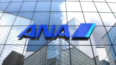 Mayıs 2018, sadece editoryal kullanım, 3D animasyon, All Nippon Airways Co., Ltd. logo on glass building.