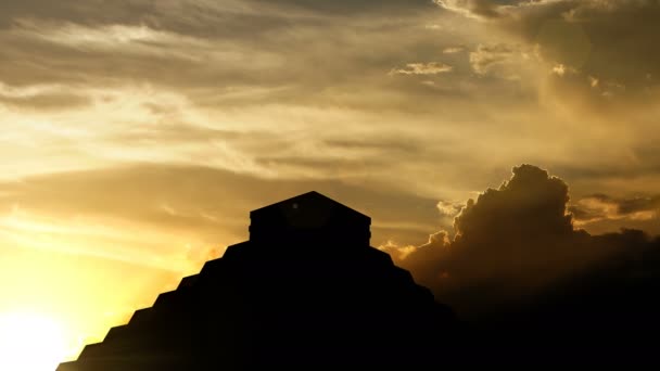 Mayan Pyramid Sunset Animation — Stock Video