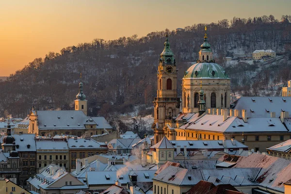 Mala Strana Nicholas Kilisesi Prag Eski Bir Kasabasında Kış Sabahı — Stok fotoğraf
