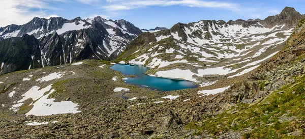 Альпийское Озеро Риннензе Штубайских Альпах — стоковое фото