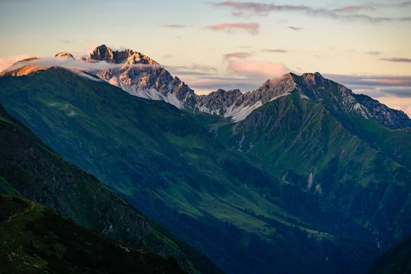Cordillera Kalkkogel Con Pico Más Alto Schlicker Seespitze Hoher Burgstall —  Fotos de Stock