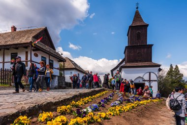 Holloko, Macaristan, 18 Haziran 2022 - UNESCO Dünya Mirası Sitesi Holloko 'da düzenlenen geleneksel Holloko Paskalya Festivali