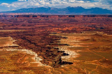 Utah ABD 'deki Kanyonlar' ın Sky District bölgesindeki adanın çöl bölgesi..