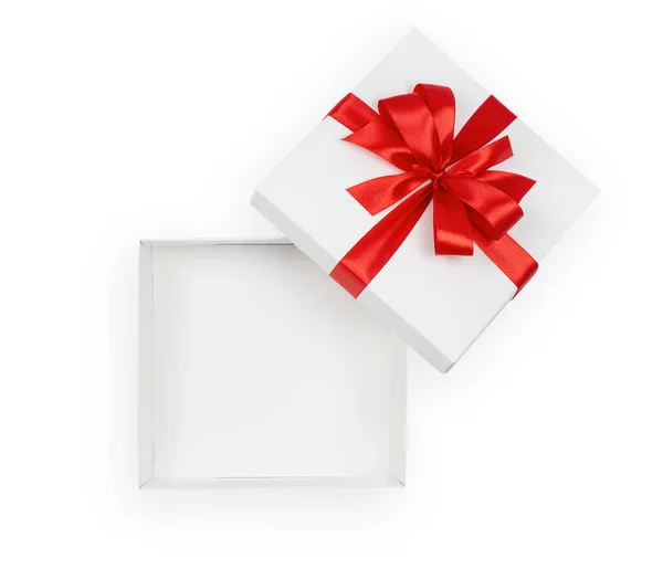 Біла Відкрита Подарункова Коробка Червоною Стрічкою Ізольована Білому Тлі Копіювання — стокове фото