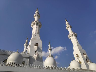 Solo, Endonezya 'daki Şeyh Zayed Büyük Camii.