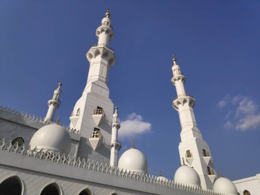 Solo, Endonezya 'daki Şeyh Zayed Büyük Camii.