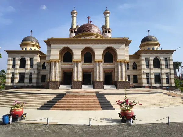 El Aksa Büyük Camii Klaten, Endonezya
