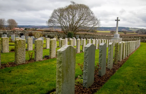 Una Vista Toccante Cimitero Guerra Campagna Scozia — Foto Stock