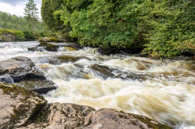 Su akıntıları, Dochart Şelaleleri, Killin