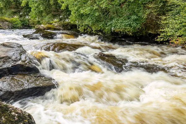 Su akıntıları, Dochart Şelaleleri, Killin