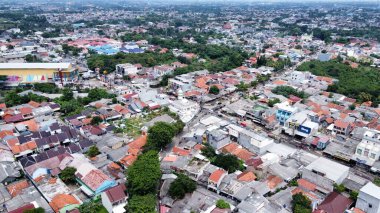 Şehrin havadan görünüşü