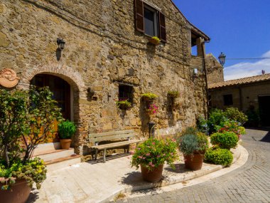 İtalya 'nın orta kesimindeki Lazio' daki Pianiano köyünün manzarası