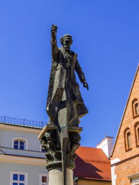 Polonya 'nın Krakow kentindeki Piotr Skarga Anıtı