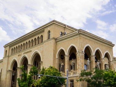 Bakü 'deki Azerbaycan Ulusal Kütüphanesi' nin (Milli Kitabxana) görüntüsü