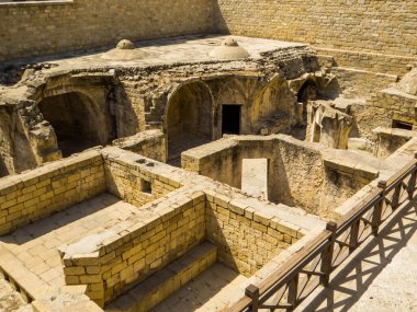 Bakü, Azerbaycan 'daki Shirvanshahs Sarayı yakınlarındaki harabeler.