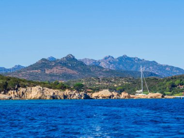 İtalya 'nın Sardunya kentindeki Molara Adası manzarası