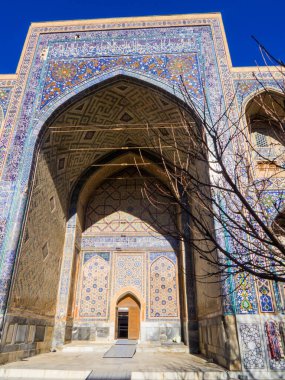 Özbekistan 'ın Semerkand kentindeki Tilla-Kari Camii manzarası