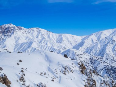 Özbekistan 'daki Chimgan Dağları manzarası