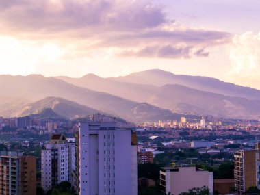 Medellin, Kolombiya 'da gün batımı