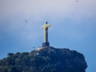 Corcovado Dağı 'ndaki Kurtarıcı İsa heykeli. Rio de Janeiro, Brezilya 'da