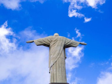 Corcovado Dağı 'ndaki Kurtarıcı İsa heykelinin arkası. Rio de Janeiro, Brezilya 'da