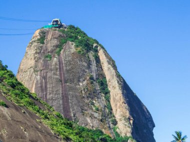 Ünlü Sugarloaf Dağı ve Cable Car manzarası. Rio de Janeiro, Brezilya 'da