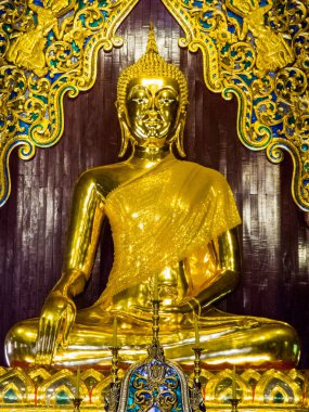 Chiang Mai, Tayland 'daki Wat Phan Tao' daki Buda heykeli.
