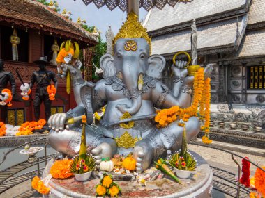 Chiang Mai, Tayland 'daki Gümüş Tapınak (veya Wat Sri Suphan) Manzarası