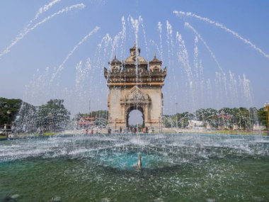 Vientiane, Laos 'taki Patuxai Anıtı