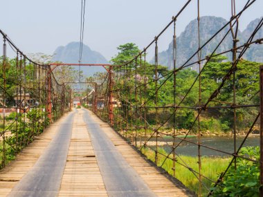Vang Vieng, Laos 'taki Namsong Köprüsü manzarası