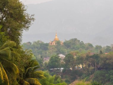 Luang Prabang 'daki Wat Pa Phon Phao manzarası, Laos