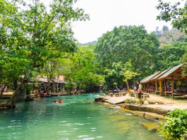Vang Vieng, Laos - 18 Nisan 2024: Mavi Göl 1.