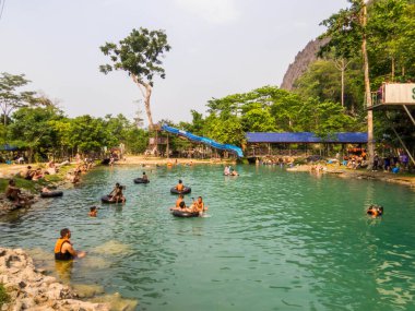 Vang Vieng, Laos - 18 Nisan 2024: Mavi Göl 2.