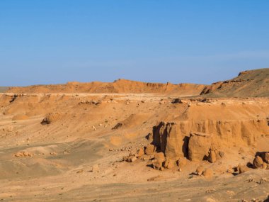 Gobi Çölü, Moğolistan 'daki Alevli Kayalıkların Manzarası