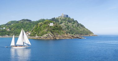 Sailboat in the bay of La Concha, city of Donostia-San Sebastian, Euskadi