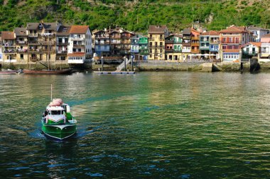 Pasaia, Euskadi körfezinde sürat teknesi