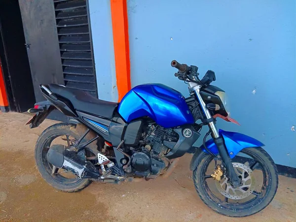 Atambua East Nusa Tenggara Março 2023 Estacionamento Moto Lado Esquerdo — Fotografia de Stock