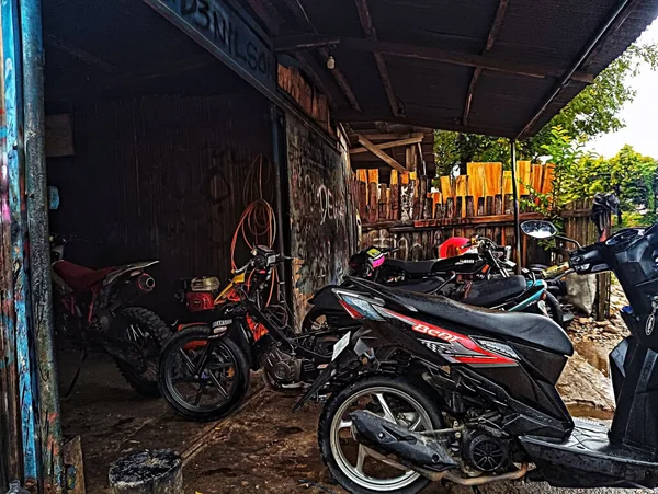 Atambua East Nusa Tenggara April 2023 Several Motorcycles Being Serviced — Stock Photo, Image