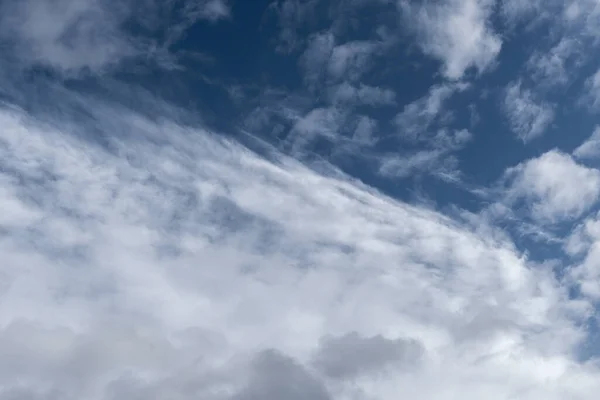 雲に包まれた美しい空 — ストック写真